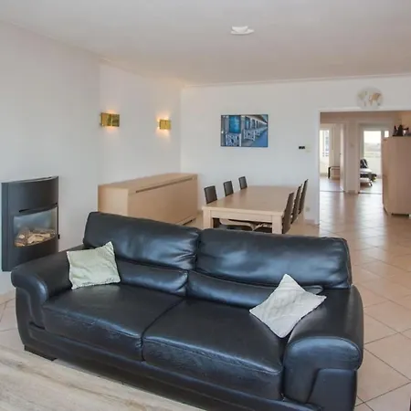 Bright With Sea View Appartement *
